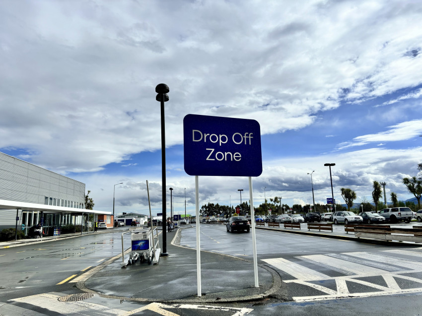 Dunedin Airport/Sarah Soper/AP