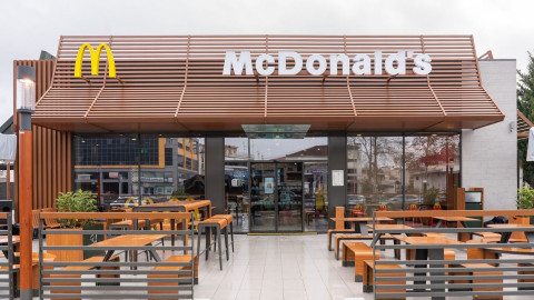 Δεκατρία Mac Donald’s ανοίγει το 2019 η Premier Capital