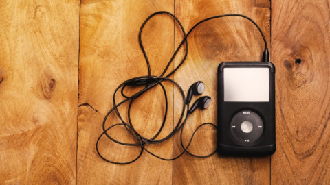 Μετά από τέσσερα χρόνια, η Apple βγάζει νέο iPod