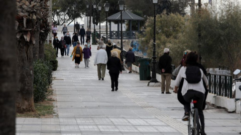 Κορωνοϊός: Εκρηκτική αύξηση διασωληνωμένων - 2.835 νέα κρούσματα